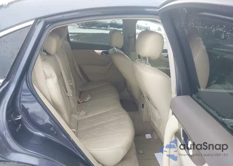 2010 Infiniti Fx35 z USA, uszkodzony, nr VIN JN8AS1MW8AM853117